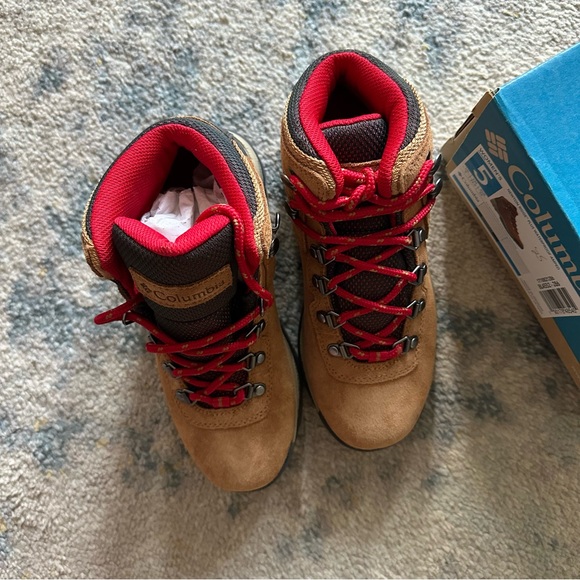 Columbia Newton Ridge Plus II Boots Sze 5 - Picture 3 of 5